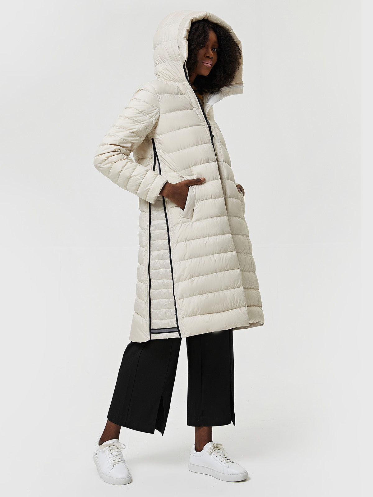 W's Fantastic Light Hooded Down Puffer Coat